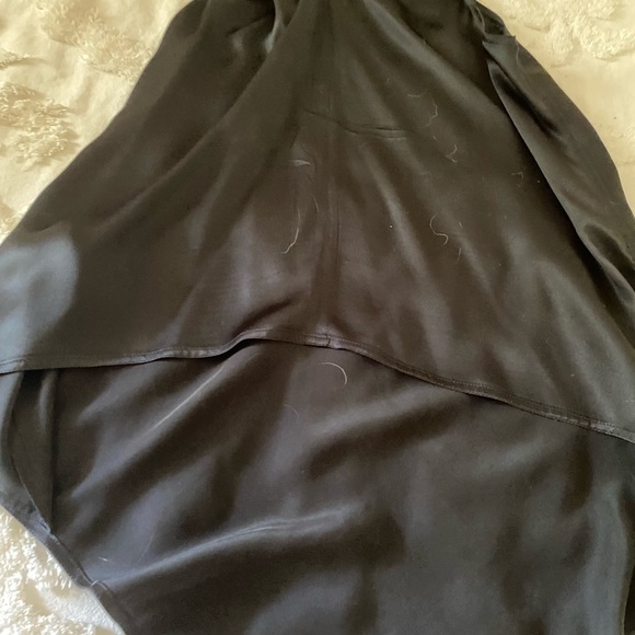 Ladies size small silk top. - Picture 3 of 3